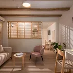 Lofos Aparthotel