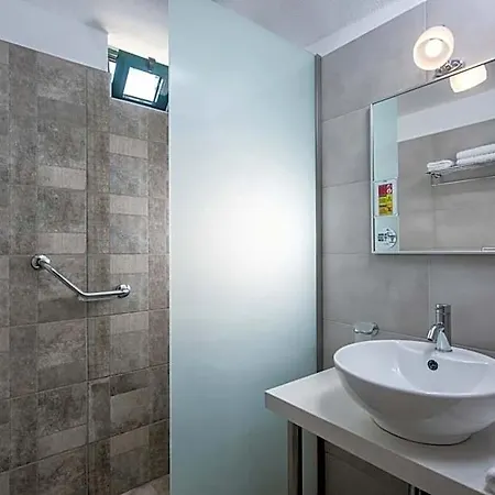 Lofos Aparthotel