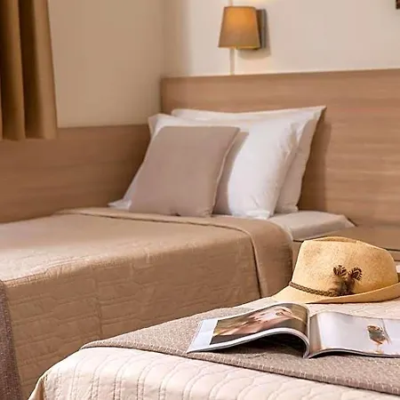 Lofos Aparthotel 2*